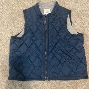 BabyGap 3T quilted vest
